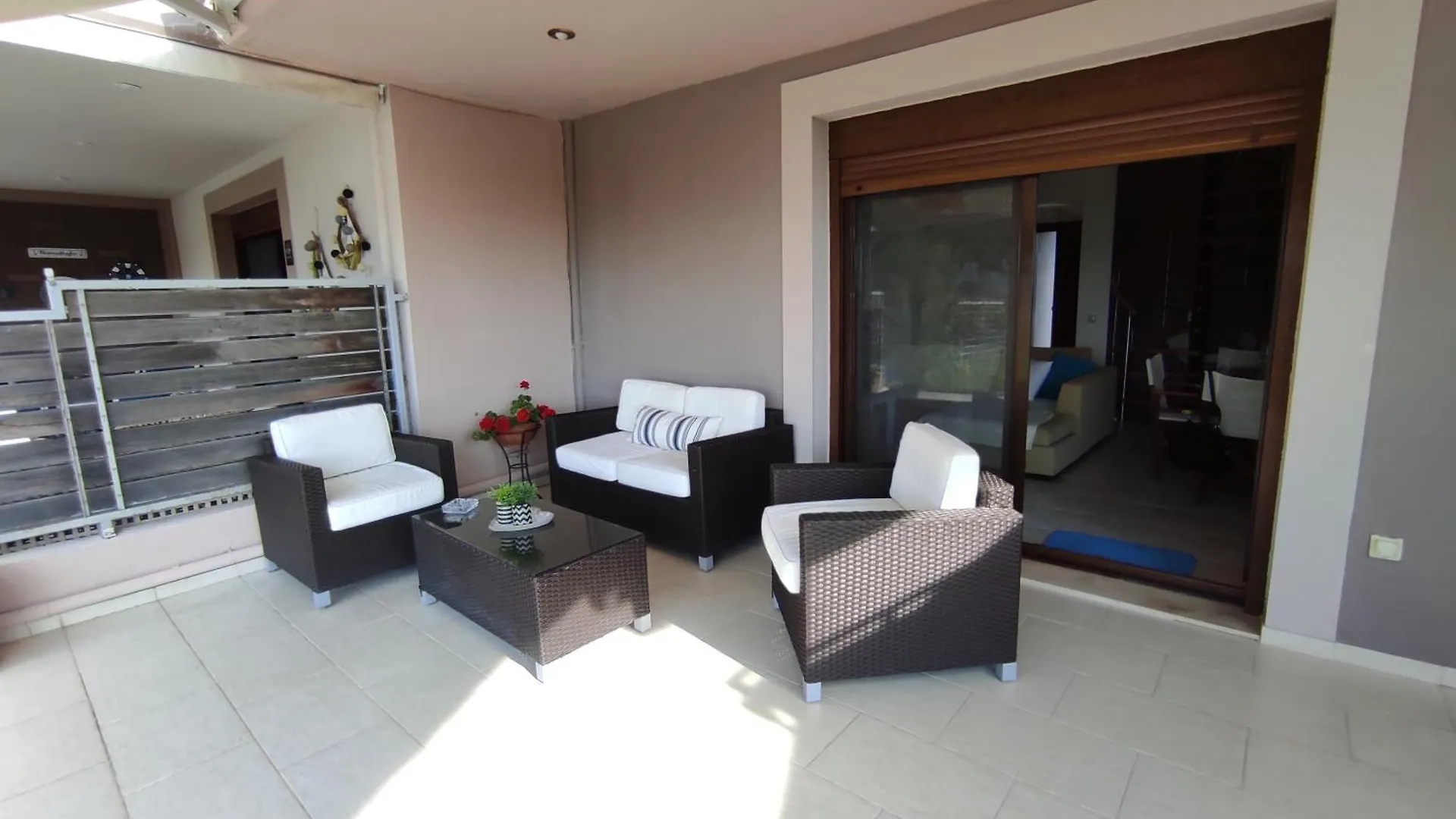 Villa La Bella Vista Skála Foúrkas